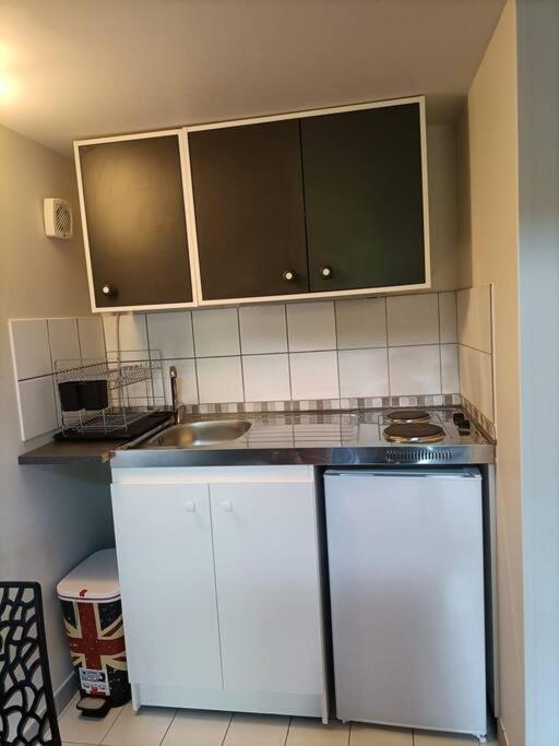 Agreable Et Paisible Studio Franqueville-Saint-Pierre Zewnętrze zdjęcie